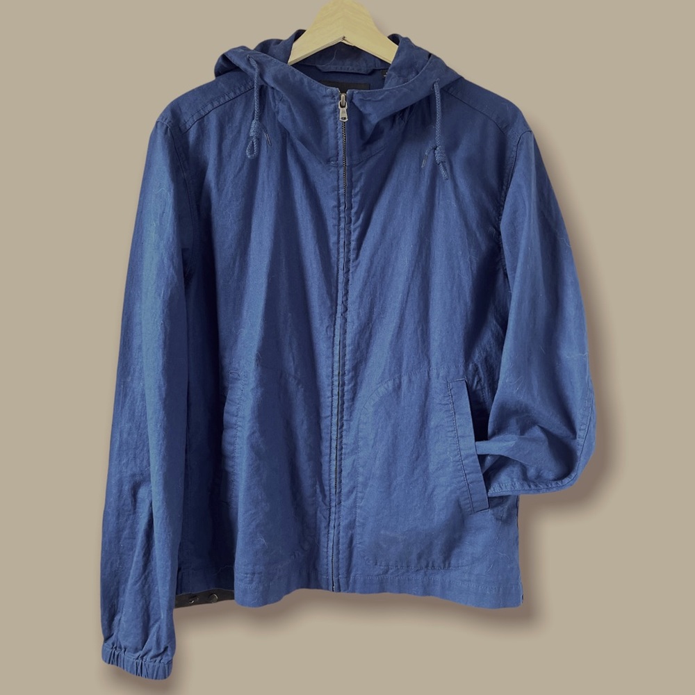 Uniqlo hooded lightweight dark blue linen/cotton jacket, men’s S, women’s S/M
